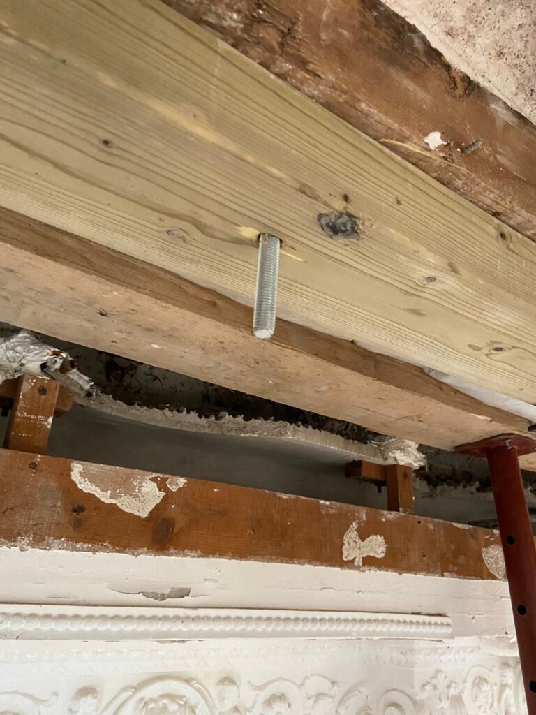 Restauración de madera mediante Sistema Beta